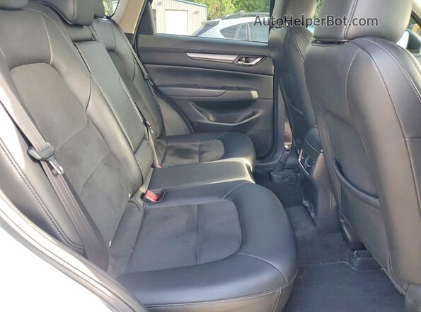JM3KFBCM5J0346975 2018 MAZDA CX-5 Silver Rear interior view
