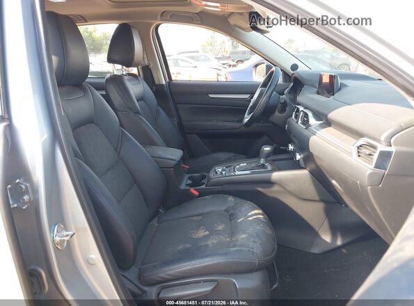 JM3KFBCM5J0463892 2018 MAZDA CX-5 Silver Вид салону спереду