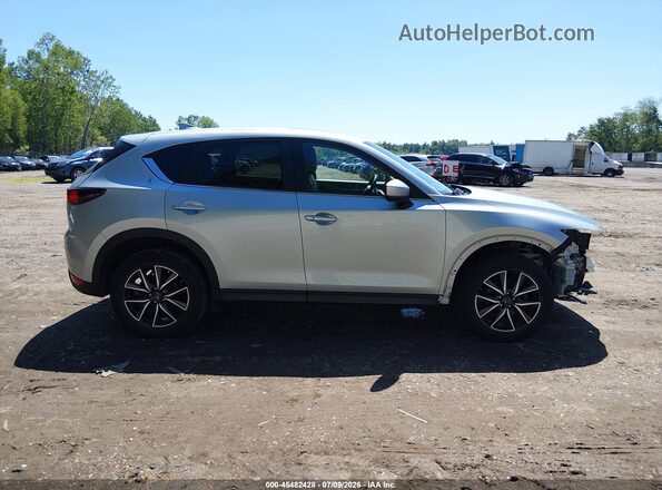 JM3KFBCM6J0301267 2018 MAZDA CX-5 Серебряный Вид задней части салона