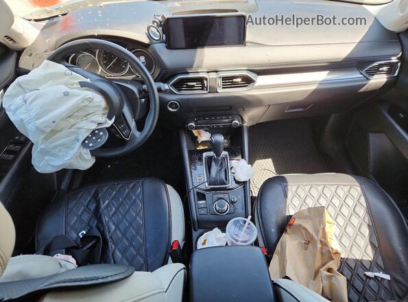 JM3KFBCM6S0690347 2025 MAZDA CX-5 Blue Vista del salpicadero