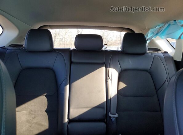 JM3KFBCM7J0311418 2018 MAZDA CX-5 Blue Widok tylnych siedzeń
