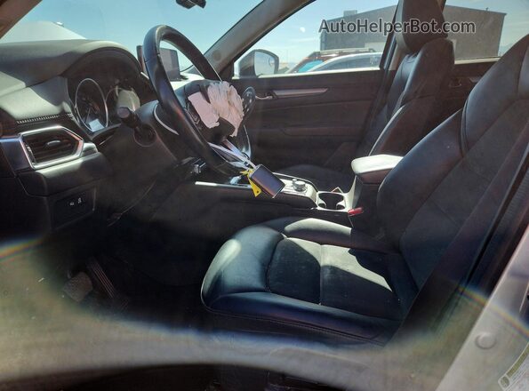 JM3KFBCM7M0343080 2021 MAZDA CX-5 Silver Вид салону спереду
