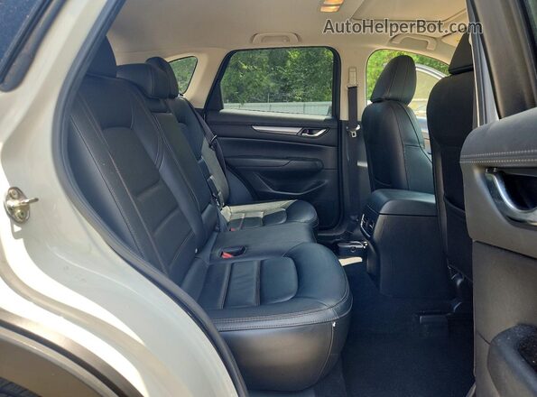 JM3KFBCM8P0146438 2023 MAZDA CX-5 Белый Вид задней части салона