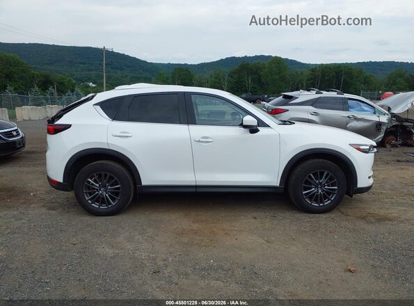 JM3KFBCM9M1454272 2021 MAZDA CX-5 White Вид задньої частини салону