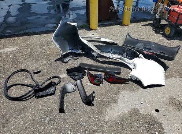 JM3KFBCM9N0634309 2022 MAZDA CX-5 White Vista de la etiqueta del VIN