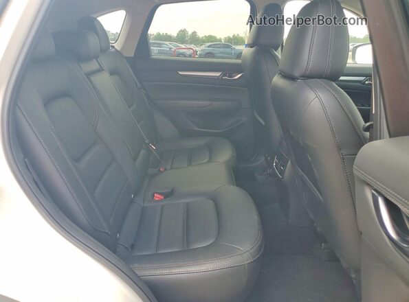 JM3KFBCM9P0208123 2023 MAZDA CX-5 White Vista interior trasera