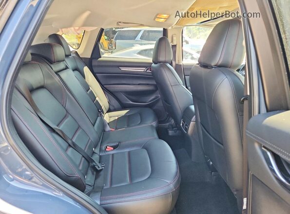 JM3KFBCM9S0677124 2025 MAZDA CX-5 Gray Вид задньої частини салону