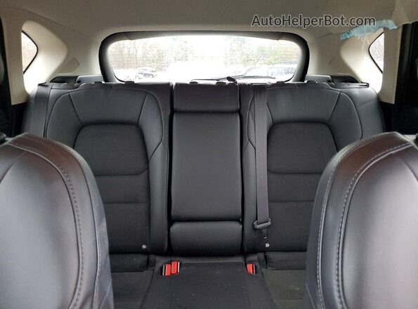 JM3KFBCMXL1784968 2020 MAZDA CX-5 Gray Rear seats view