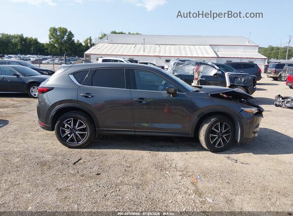JM3KFBDL2H0135233 2017 MAZDA CX-5 Gray Widok wnętrza z tyłu