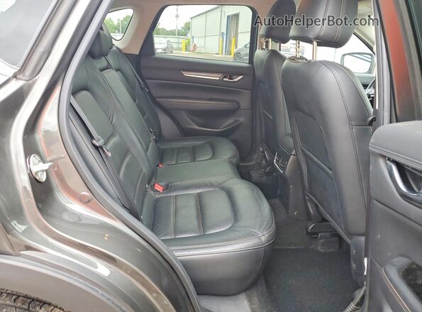 JM3KFBDL6H0118516 2017 MAZDA CX-5 Gray Вид задньої частини салону