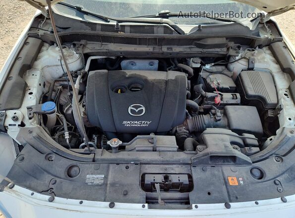 JM3KFBDL6H0184323 2017 MAZDA CX-5 White Vista interior trasera