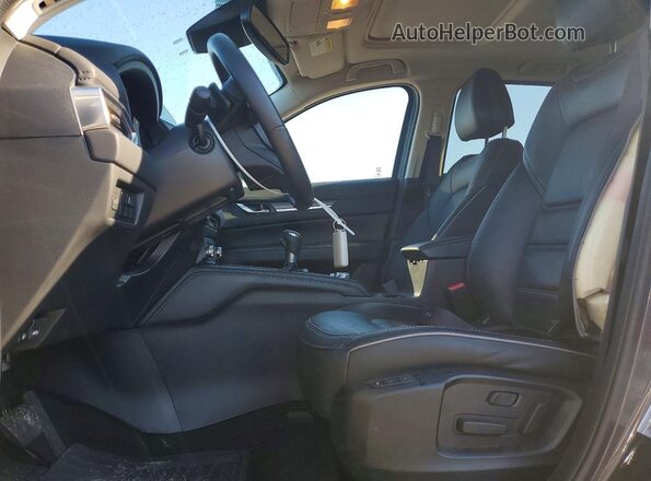 JM3KFBDL9R0530902 2024 MAZDA CX-5 Угольный Вид салона спереди