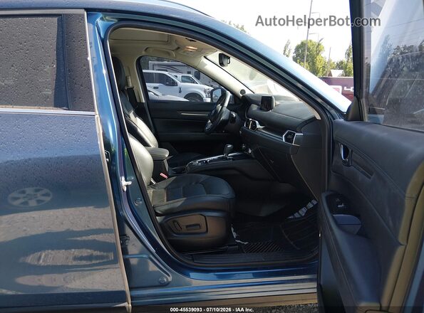 JM3KFBDM0J0378327 2018 MAZDA CX-5 Blue Front interior view