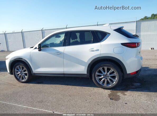 JM3KFBDM0M0352749 2021 MAZDA CX-5 White 360 interior view