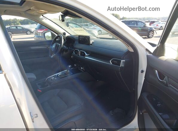 JM3KFBDM0M0352749 2021 MAZDA CX-5 White Front interior view