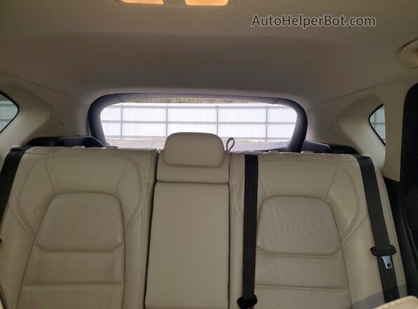 JM3KFBDM1K0600665 2019 MAZDA CX-5 White Vista de los asientos traseros