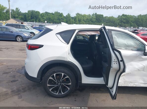 JM3KFBDM1P0158221 2023 MAZDA CX-5 White Widok naklejki z numerem VIN