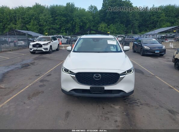 JM3KFBDM1P0158221 2023 MAZDA CX-5 White Widok wnętrza z tyłu