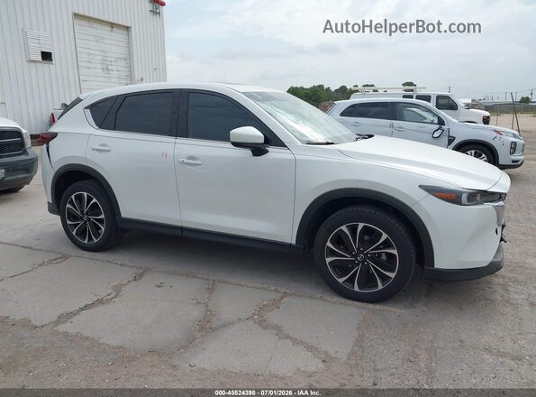 JM3KFBDM1P0167047 2023 MAZDA CX-5 White Vista interior trasera