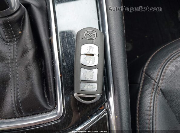 JM3KFBDM2J0379365 2018 MAZDA CX-5 Red Առջևի վահանակի տեսք