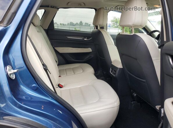 JM3KFBDM2K0615160 2019 MAZDA CX-5 Blue Vista interior trasera