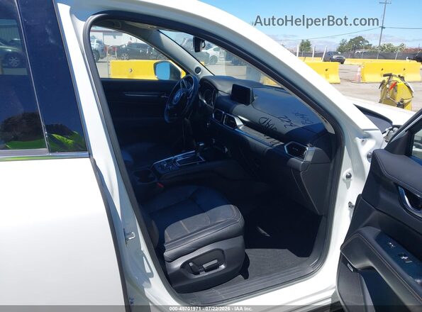 JM3KFBDM3J0356970 2018 MAZDA CX-5 White Widok wnętrza z przodu