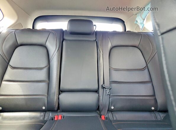 JM3KFBDM3J0410932 2018 MAZDA CX-5 Blue Vista de los asientos traseros