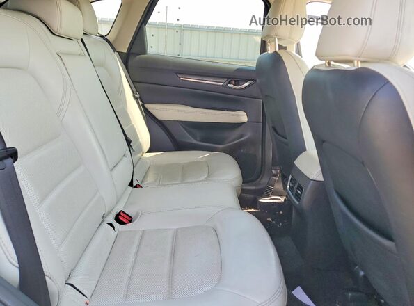 JM3KFBDM4K0635264 2019 MAZDA CX-5 Белый Вид задней части салона