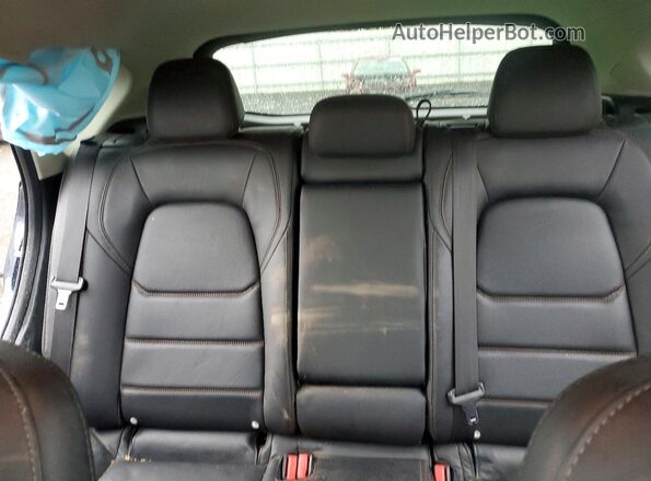 JM3KFBDM6J0442094 2018 MAZDA CX-5 Blue Widok tylnych siedzeń