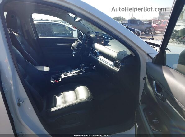 JM3KFBDM6M1357562 2021 MAZDA CX-5 White Widok wnętrza z przodu