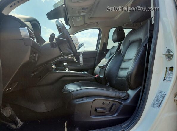 JM3KFBDM7J0378504 2018 MAZDA CX-5 White Вид салону спереду