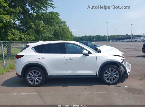 JM3KFBDM7K0509738 2019 MAZDA CX-5 Белый Вид задней части салона