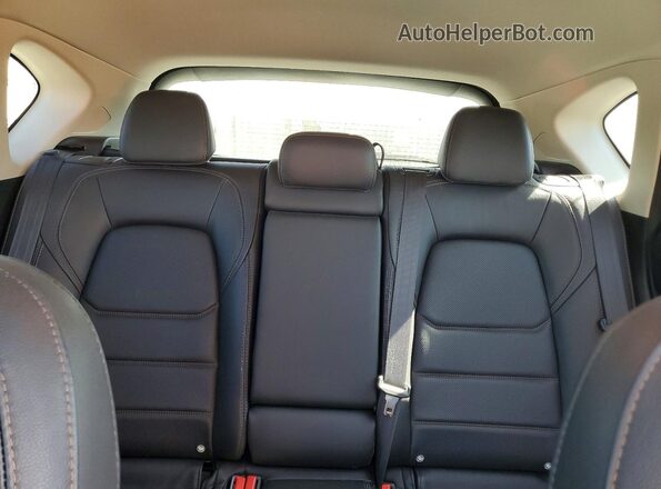 JM3KFBDM9M1452195 2021 MAZDA CX-5 Burgundy Vista de los asientos traseros