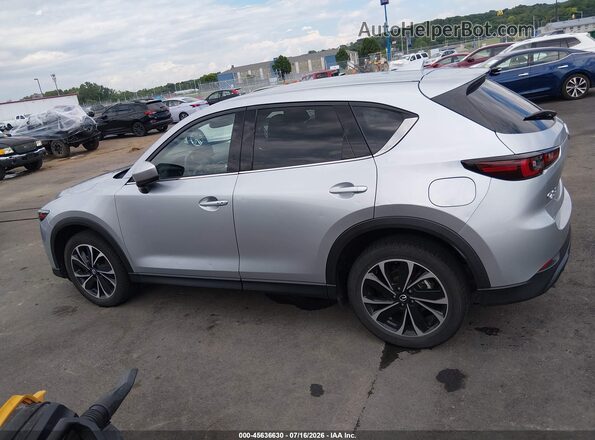 JM3KFBDM9P0203065 2023 MAZDA CX-5 Silver Widok wnętrza 360 stopni