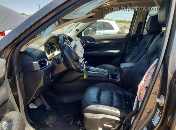 JM3KFBDMXJ0411849 2018 MAZDA CX-5 Charcoal Vista interior delantera