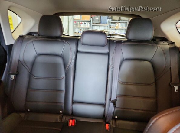 JM3KFBDMXL0856241 2020 MAZDA CX-5 Blue Rear seats view