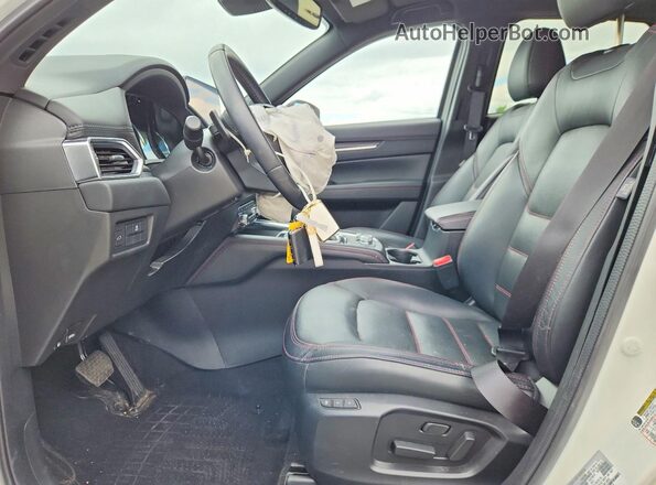 JM3KFBDY0R0384191 2024 MAZDA CX-5 White Vista interior delantera