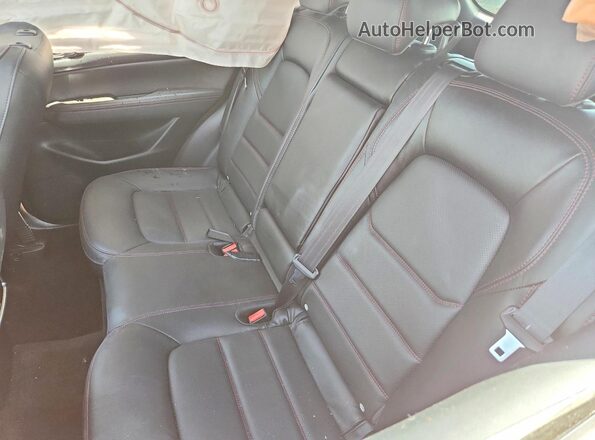 JM3KFBDY7S0579274 2025 MAZDA CX-5 Red Widok tylnych siedzeń