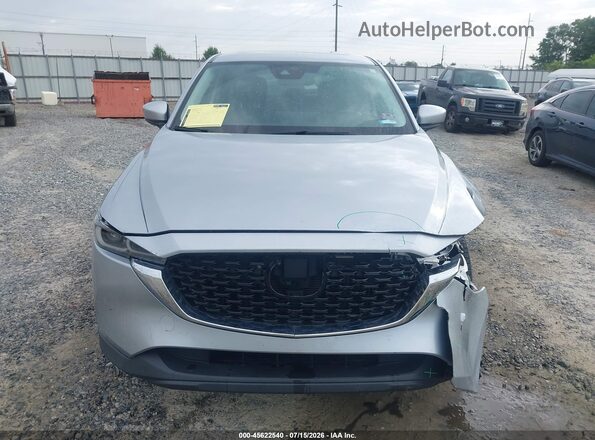 JM3KFBEM0N1580227 2022 MAZDA CX-5 Silver Widok wnętrza z tyłu
