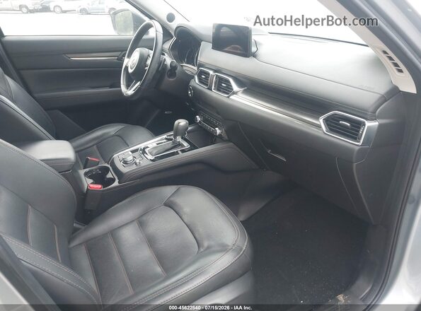 JM3KFBEM0N1580227 2022 MAZDA CX-5 Silver Widok wnętrza z przodu