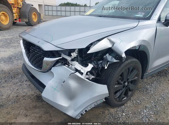 JM3KFBEM0N1580227 2022 MAZDA CX-5 Silver Widok z przodu