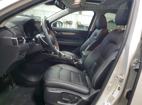JM3KFBEM8S0750366 2025 MAZDA CX-5 Beige Widok wnętrza z przodu