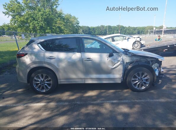 JM3KFBEM9R0378837 2024 MAZDA CX-5 Gray Rear interior view