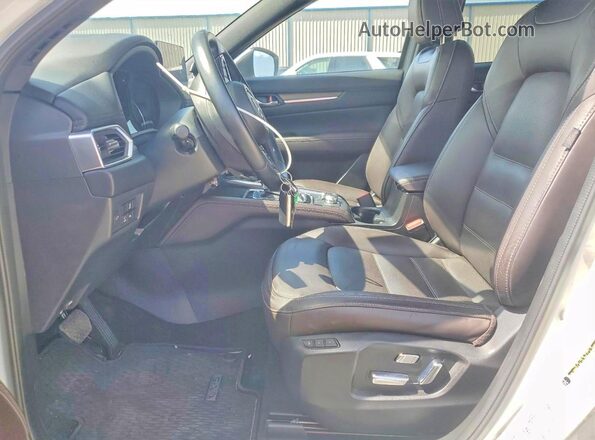 JM3KFBXY4R0352565 2024 MAZDA CX-5 White Front interior view