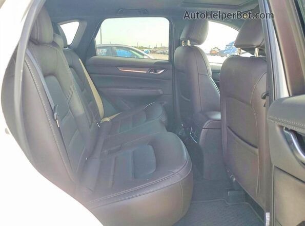JM3KFBXY4R0352565 2024 MAZDA CX-5 White Rear interior view
