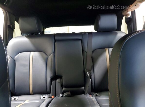 JM3KJDHC4S1112946 2025 MAZDA CX-70 Белый Вид задних сидений