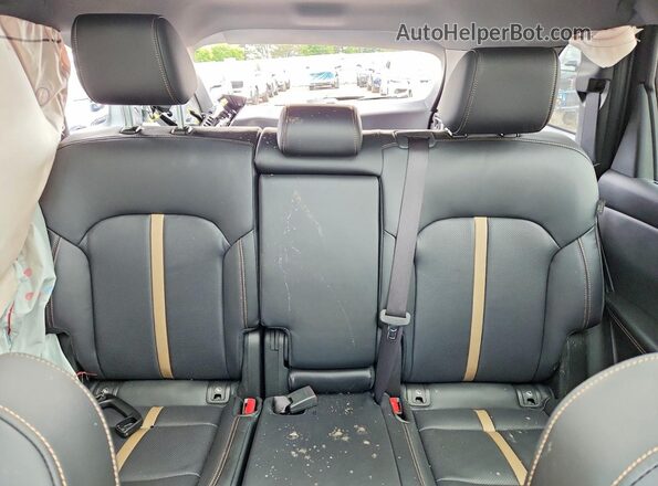 JM3KJDHC5T1210238 2026 MAZDA CX-70 White Rear seats view