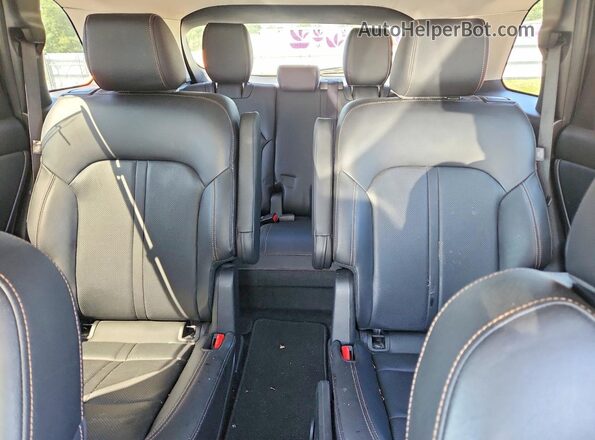 JM3KKBHD1S1223352 2025 MAZDA CX-90 Бежевый Вид задних сидений