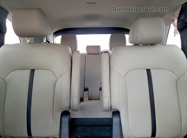 JM3KKBHD3R1164816 2024 MAZDA CX-90 Red Widok tylnych siedzeń