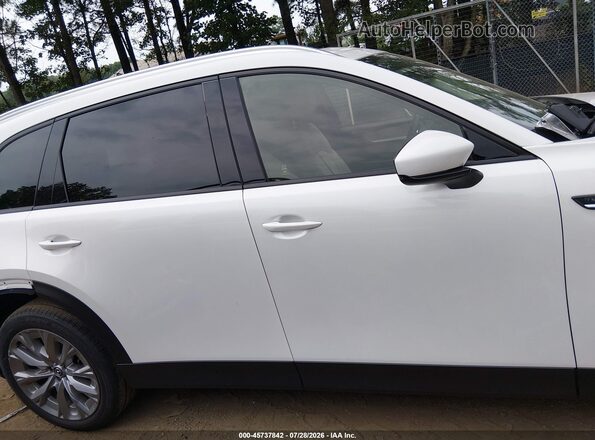 JM3KKBHD4T1388801 2026 MAZDA CX-90 White 360 interior view